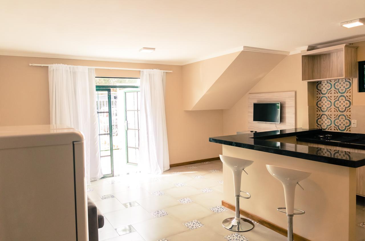 Residencial Brava Club Exclusive Bed & Breakfast Armacao dos Buzios Ngoại thất bức ảnh